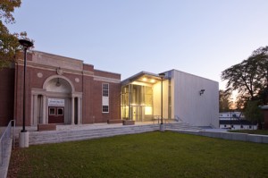 Image of Emory Arts Center on UMF campus